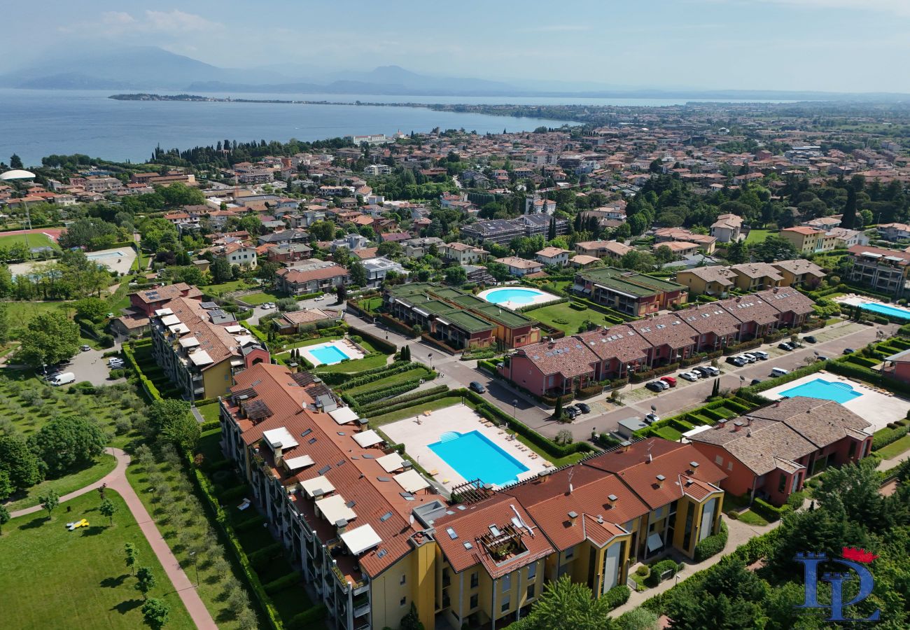 Apartment in Desenzano del Garda - 55- BUTTERFLY AND POOLS