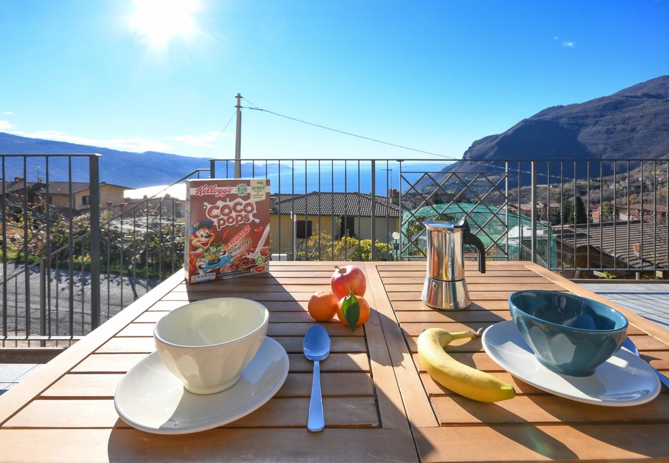 Apartment in Tignale - Conte - adults only apartment