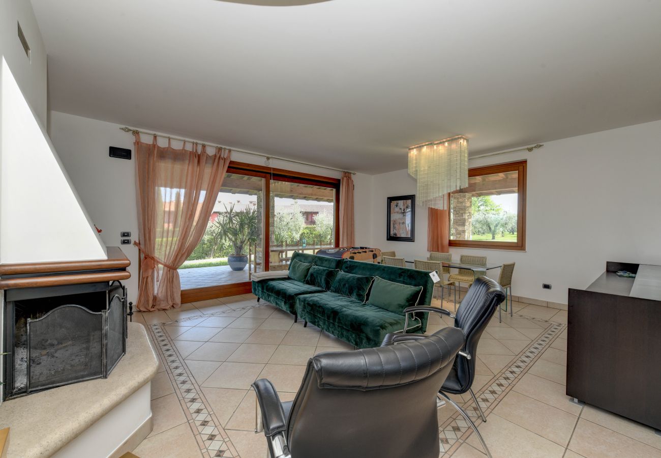 Villa in Manerba del Garda - Villa Oleander by Garda FeWo