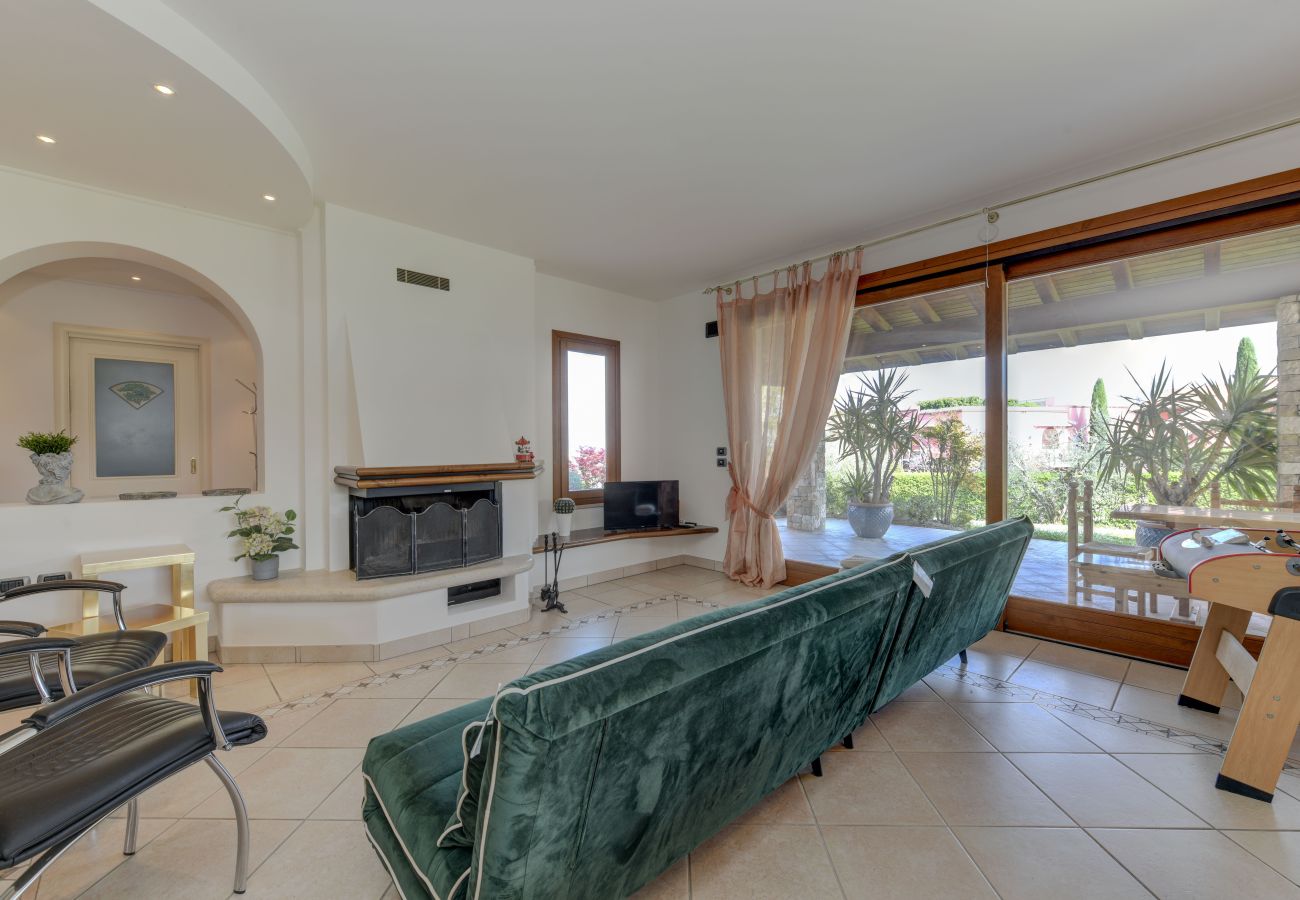 Villa in Manerba del Garda - Villa Oleander by Garda FeWo