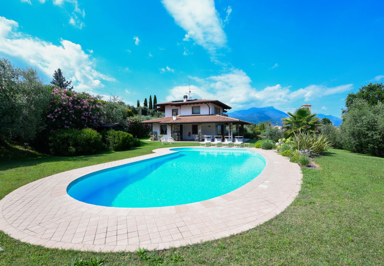 Villa in Manerba del Garda - Villa Oleander by Garda FeWo