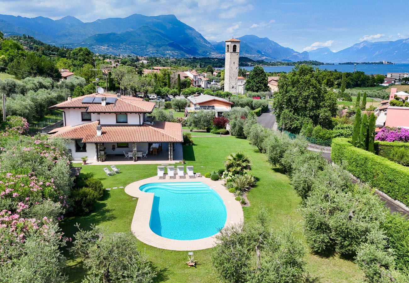 Villa in Manerba del Garda - Villa Oleander by Garda FeWo