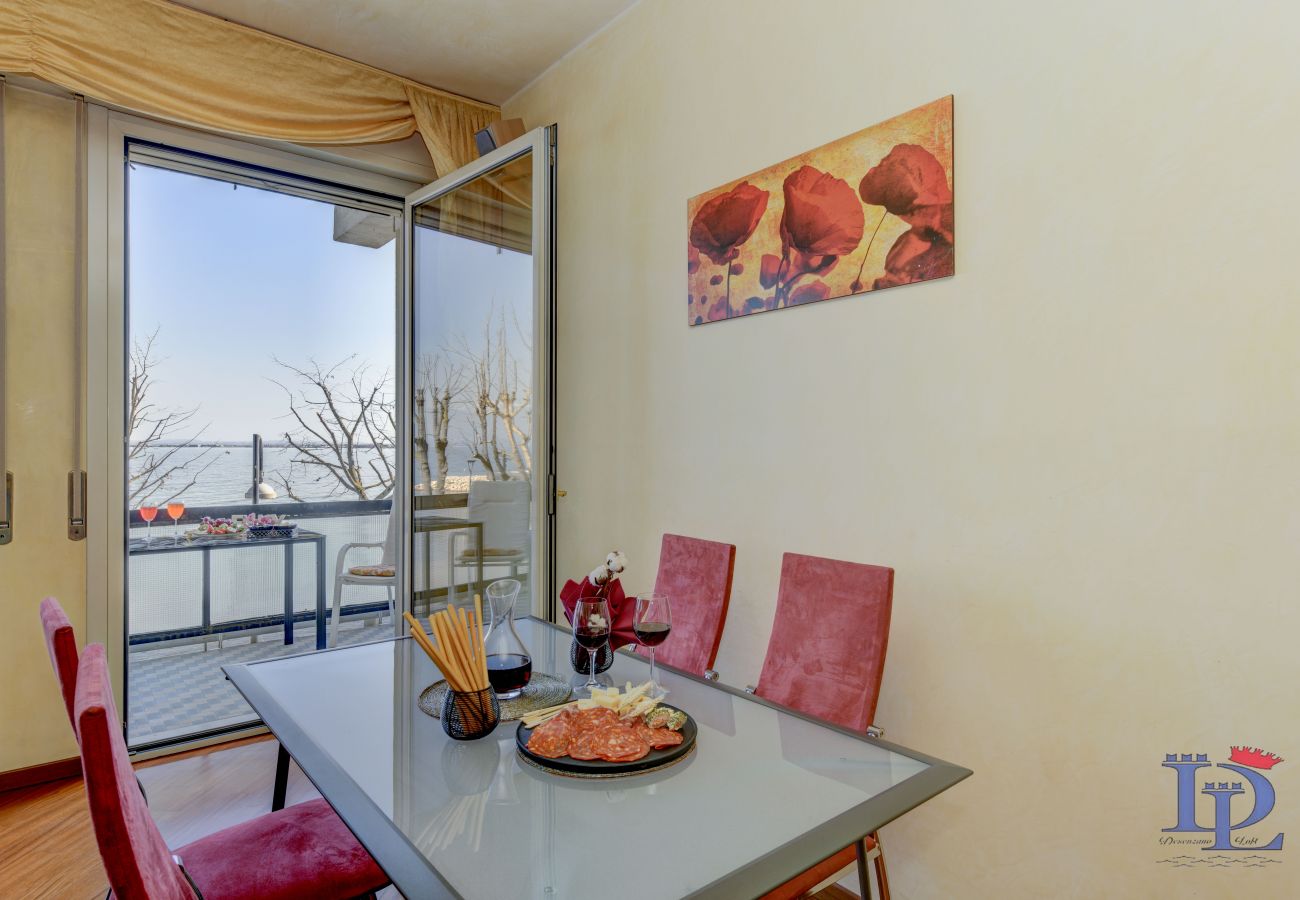 Apartment in Desenzano del Garda - 28-Desenzanoloft : CHARMING ON THE LAKE