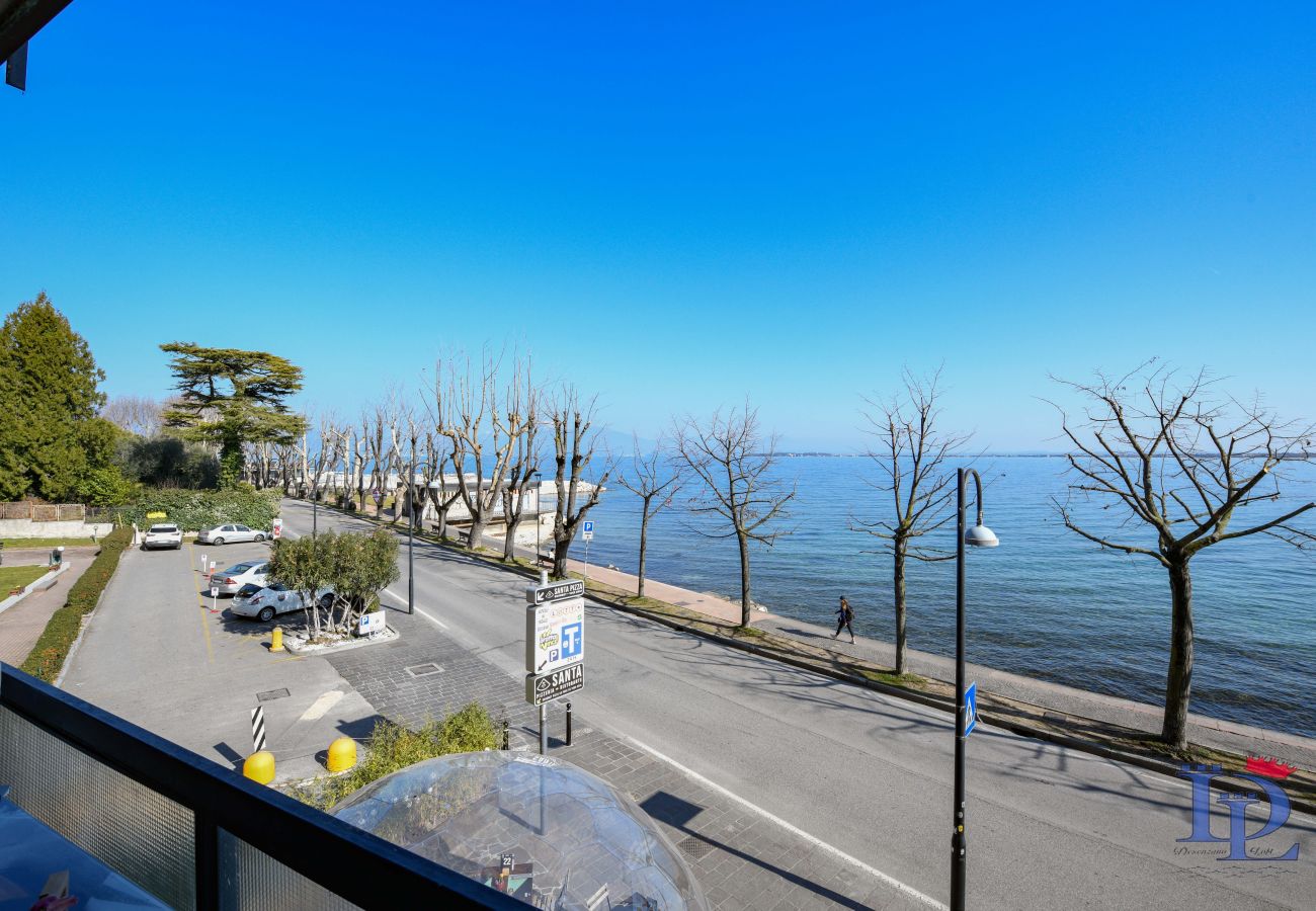 Apartment in Desenzano del Garda - 28-Desenzanoloft : CHARMING ON THE LAKE