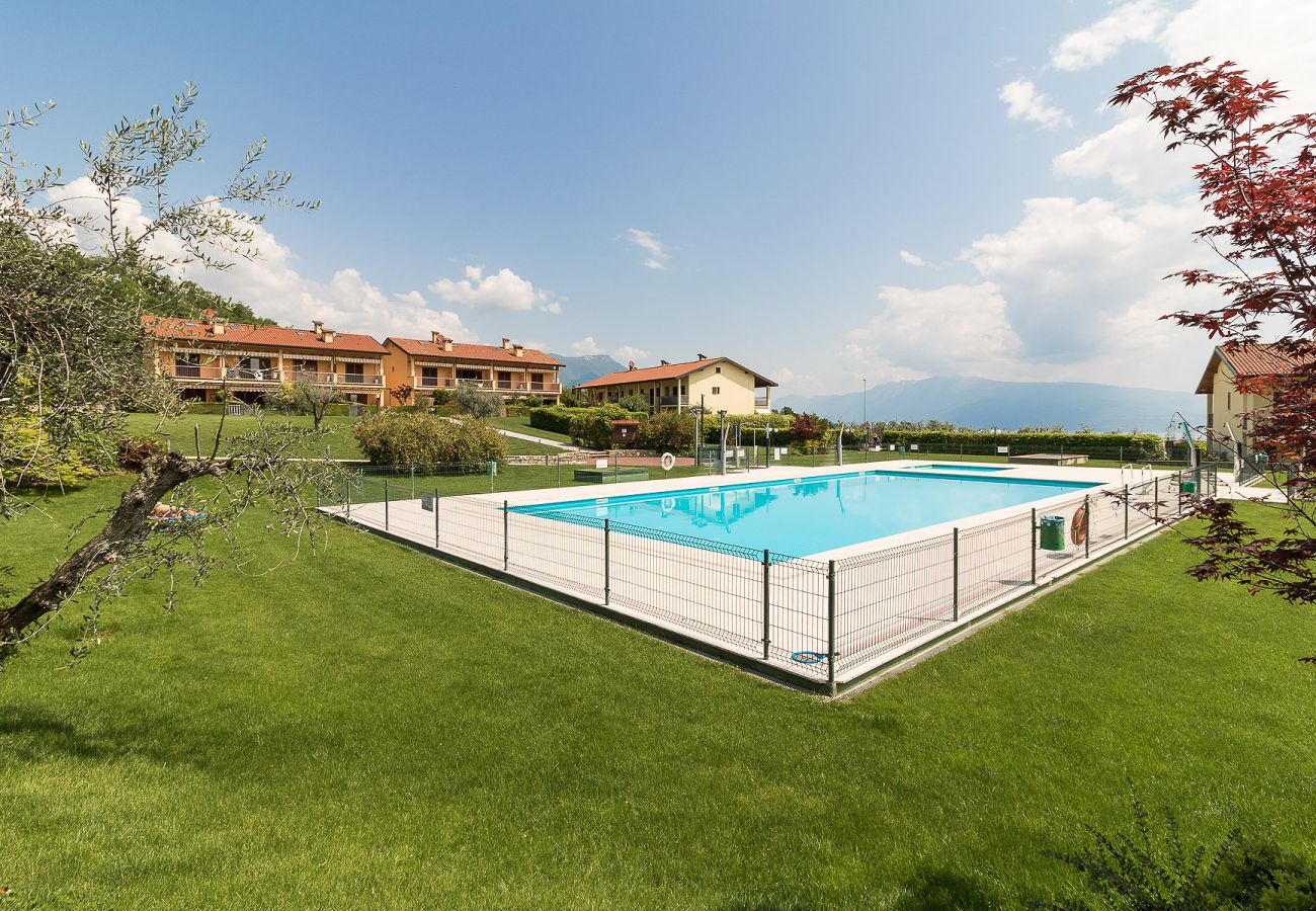 Apartment in Puegnago sul Garda - Casa Sulla Collina