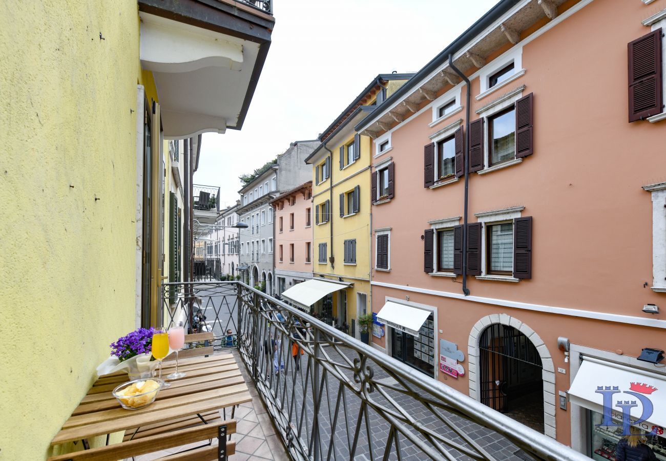 Apartment in Desenzano del Garda - 81 - Il Gigante del lago