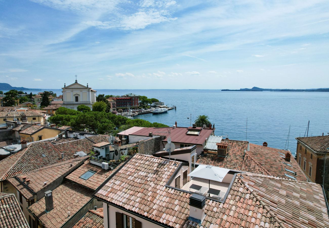 Apartment in Toscolano-Maderno - Tre passi dal lago 3 by Garda FeWo