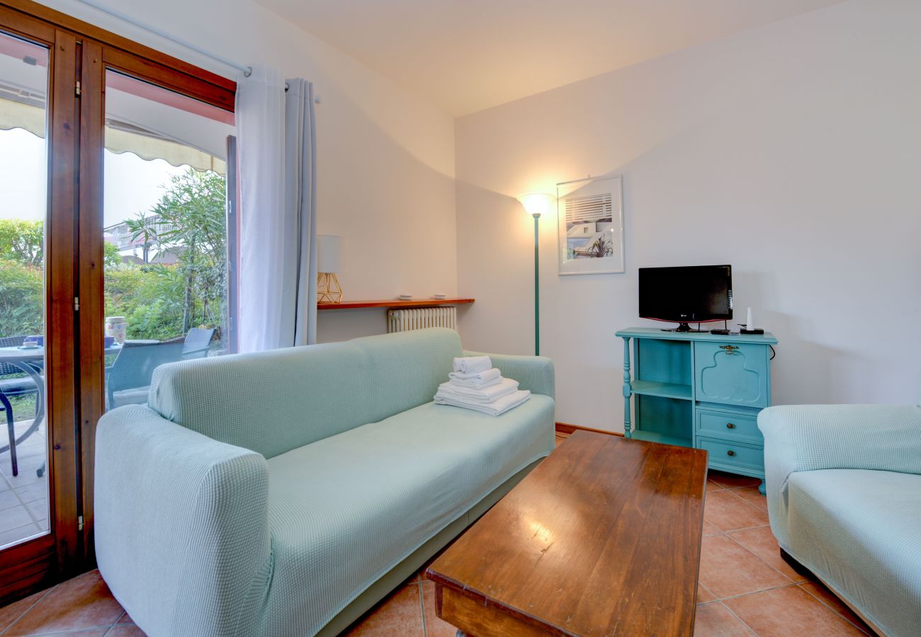 Apartment in Manerba del Garda - Aqua by Garda FeWo