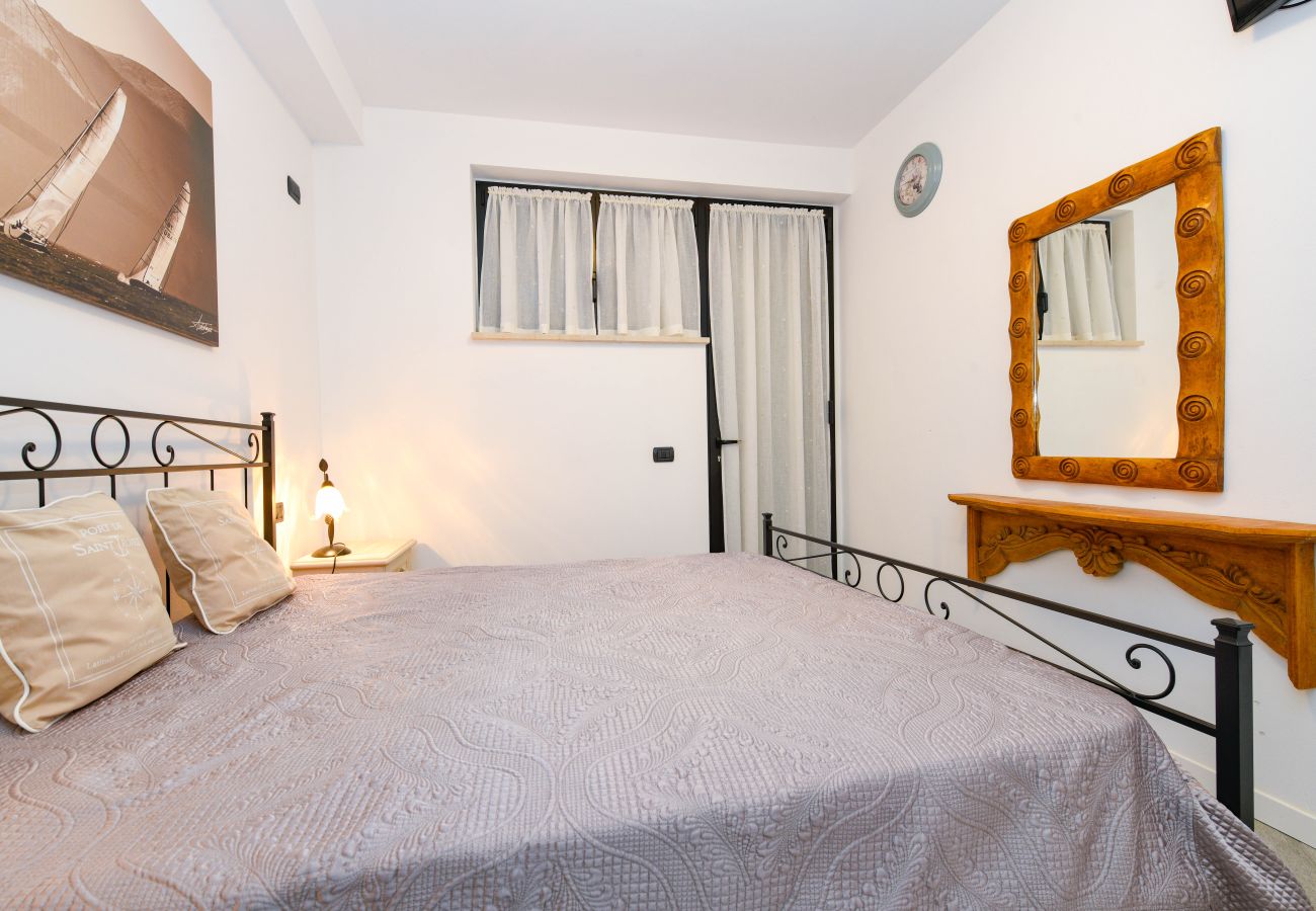 Apartment in Manerba del Garda - La Perla Adult Only