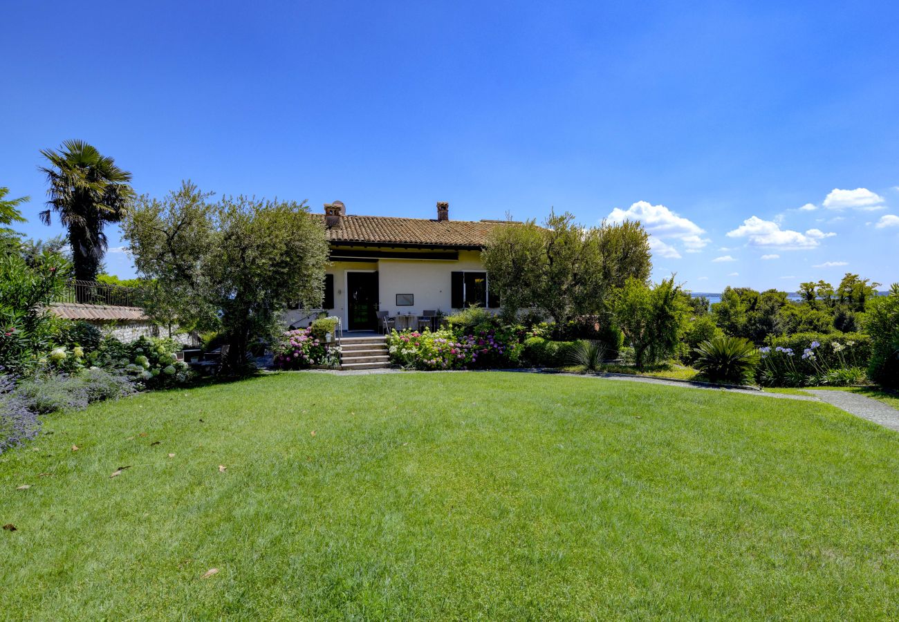 Villa in Manerba del Garda - Villa Casa Montecolo