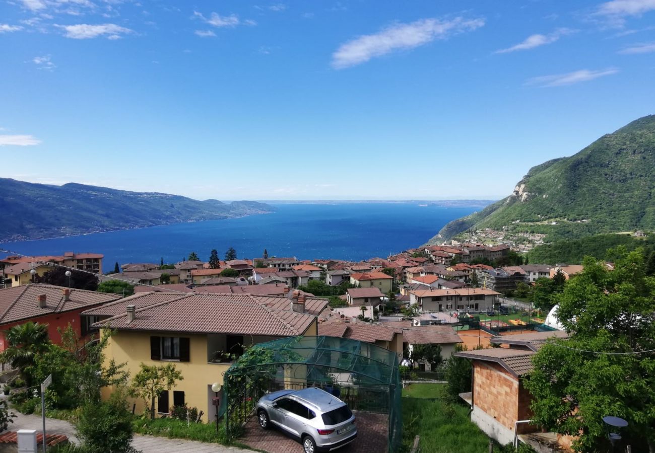 Appartamento a Tignale - Regina - adults only apartment