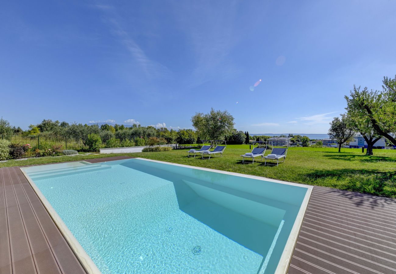 Villa a Moniga del Garda - Villa Easy Life by Garda FeWo