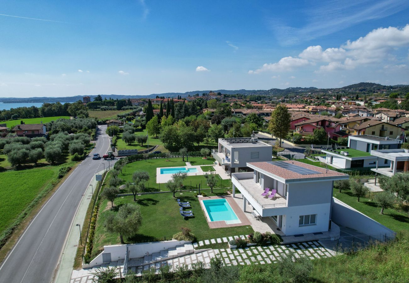 Villa a Moniga del Garda - Villa Easy Life by Garda FeWo