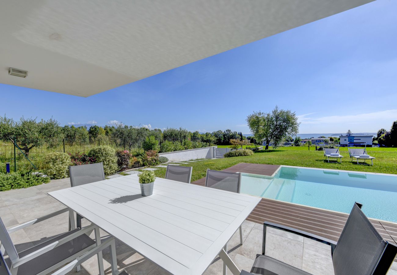 Villa a Moniga del Garda - Villa Easy Life by Garda FeWo