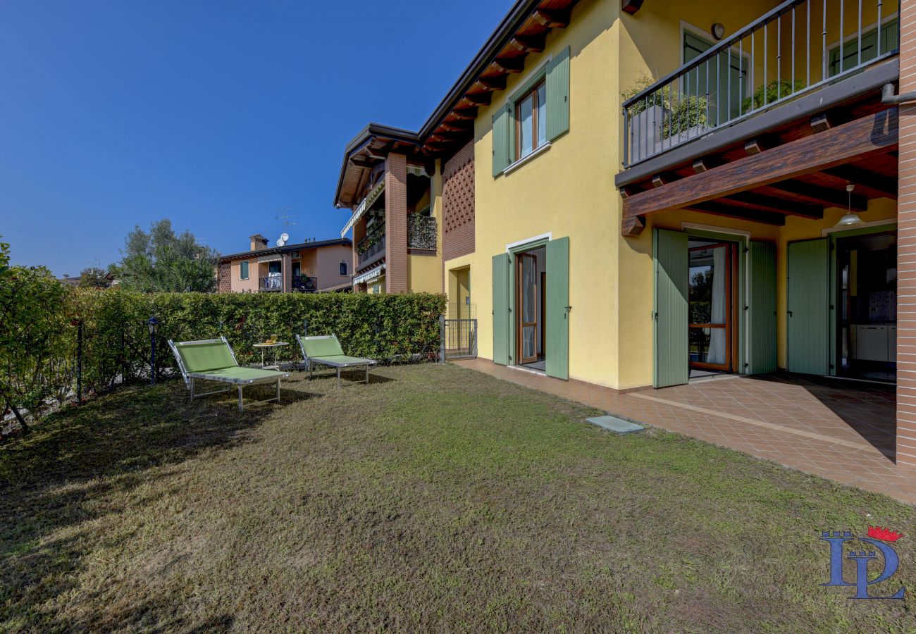 desenzanoloft, case vacanze, appartamento, desenzano, lago di garda, affitti brevi, giardino