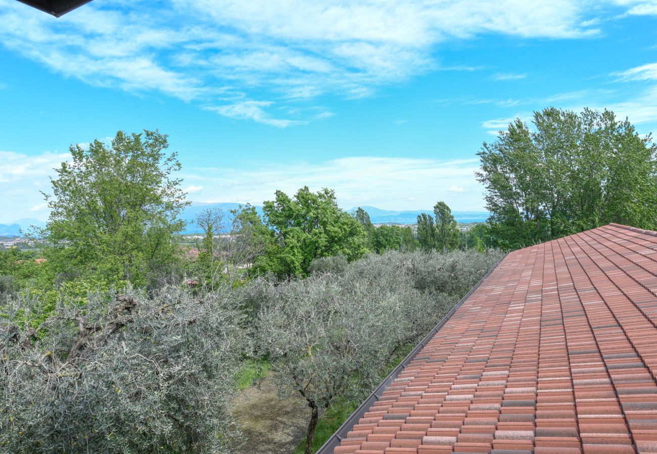 Agriturismo a Polpenazze del Garda - Agriturismo Sentieri del Vino - Lago Lucone