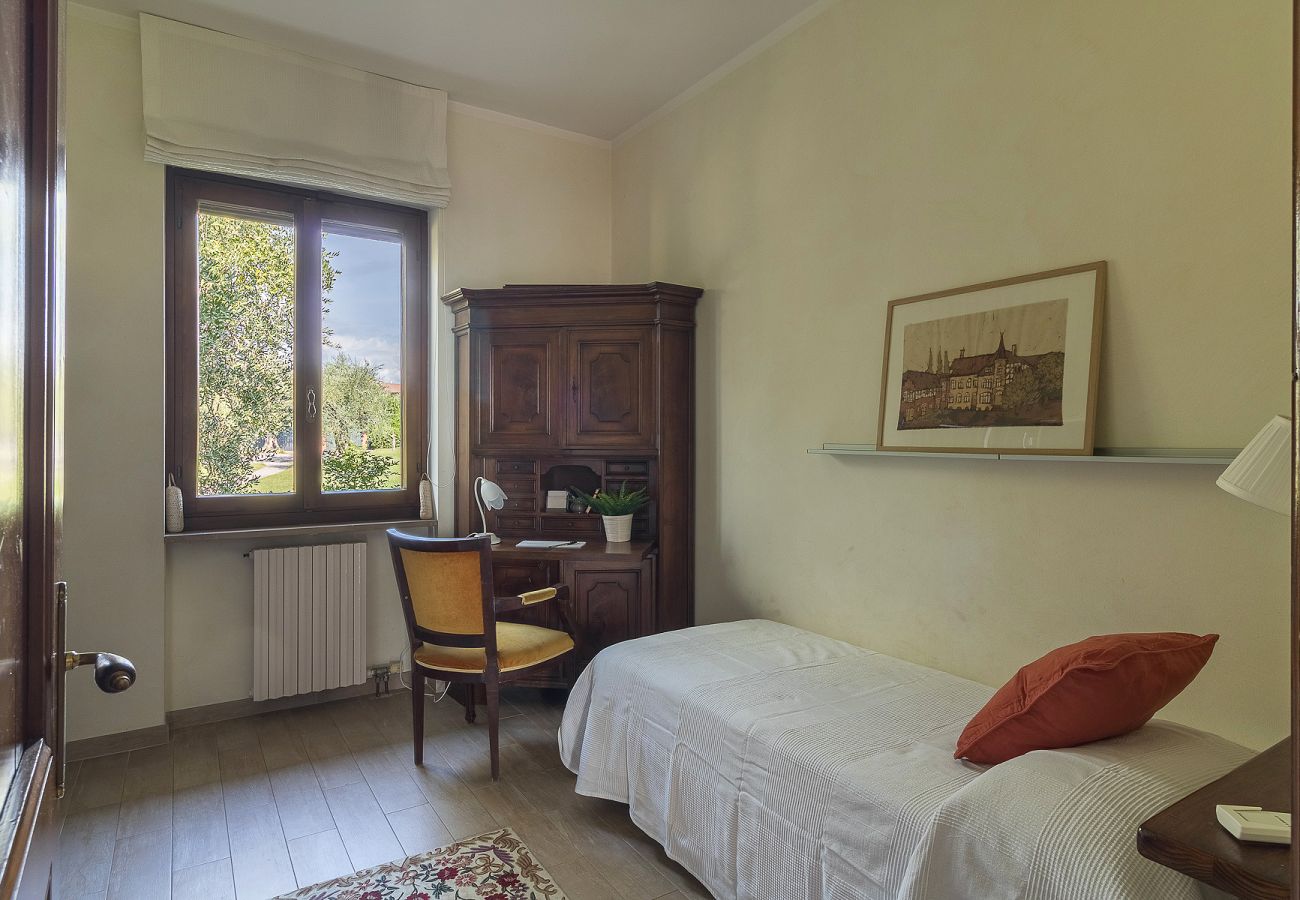 Villa a Manerba del Garda - Villa Casa Montecolo