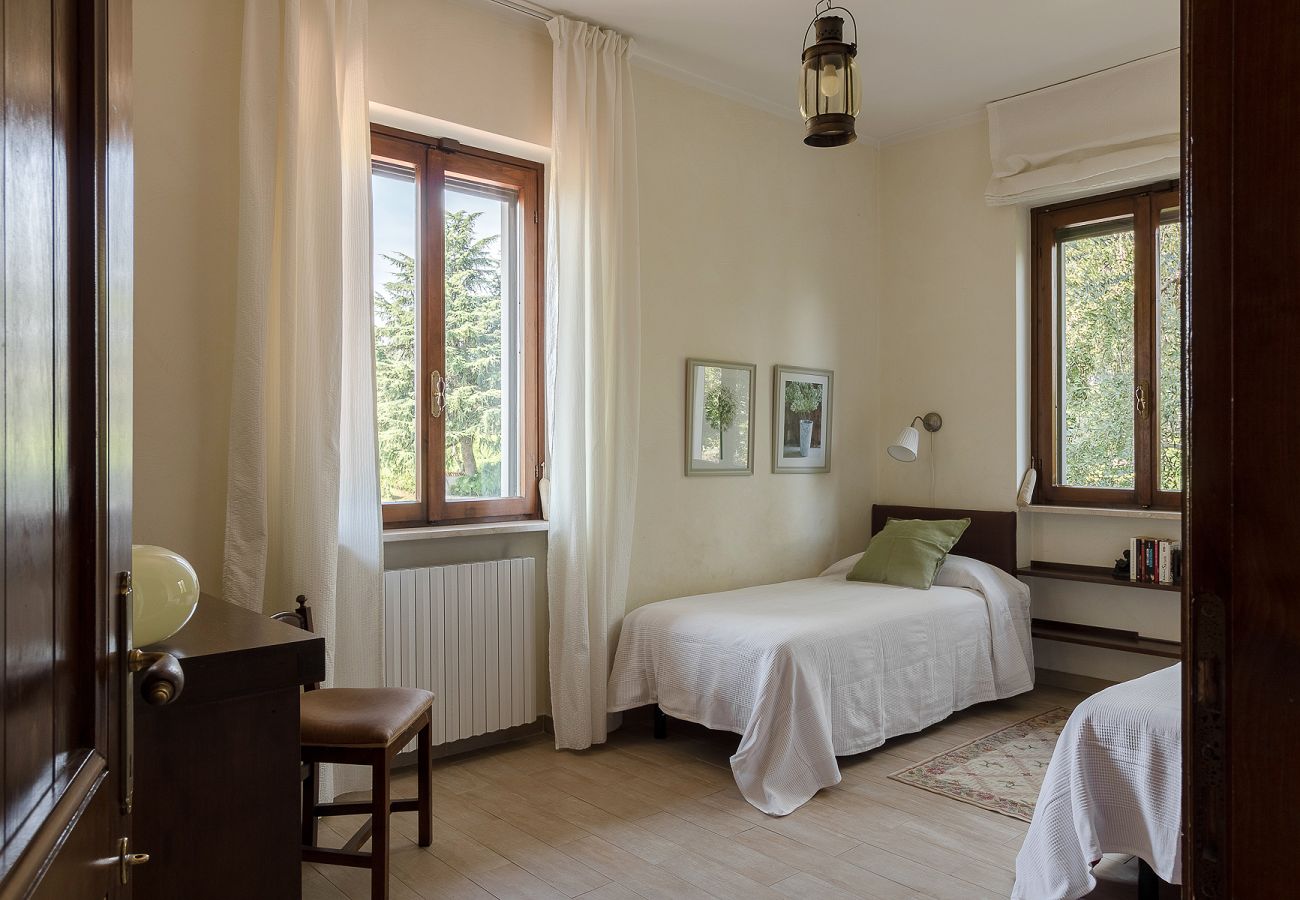 Villa a Manerba del Garda - Villa Casa Montecolo