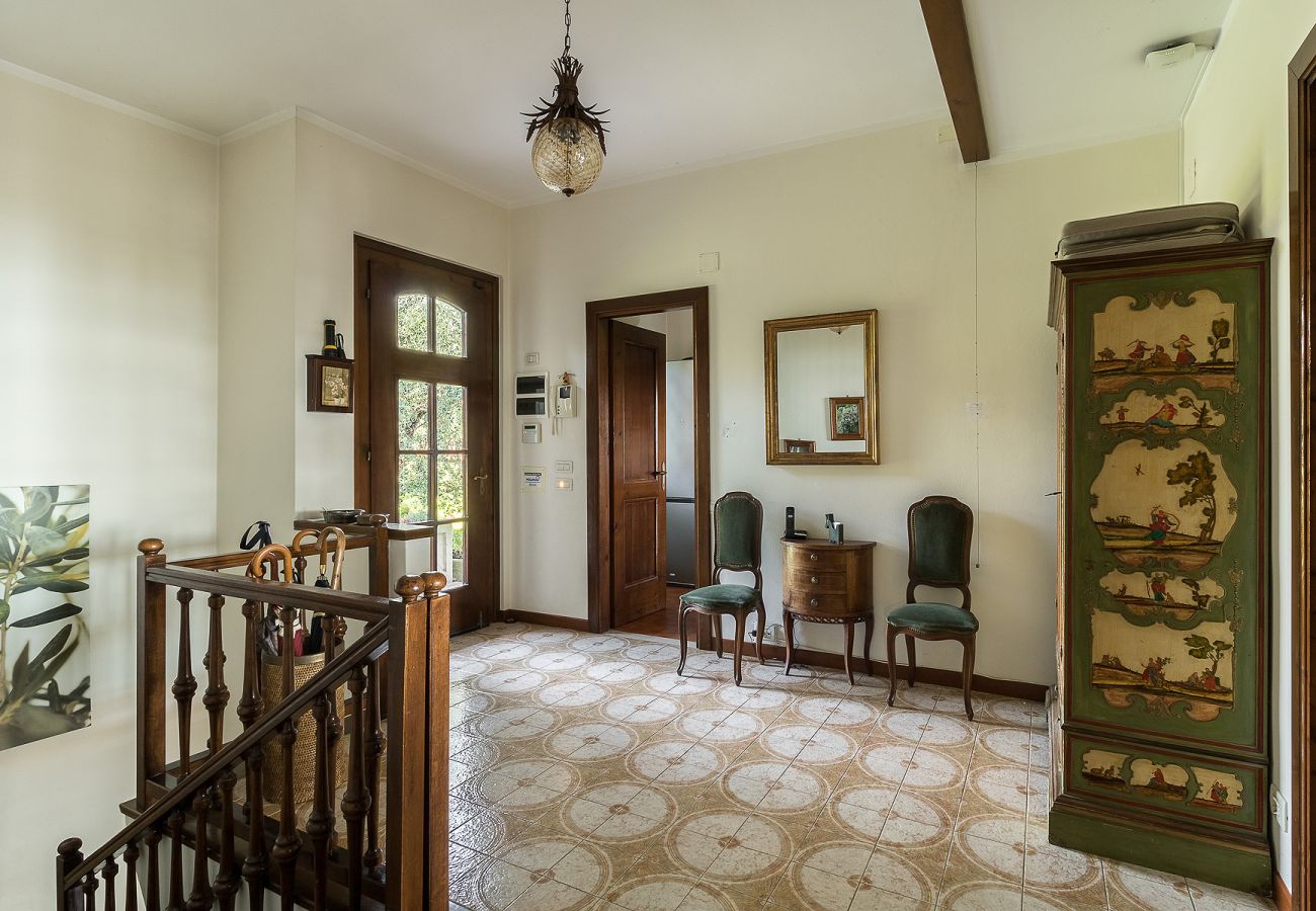 Villa a Manerba del Garda - Villa Casa Montecolo