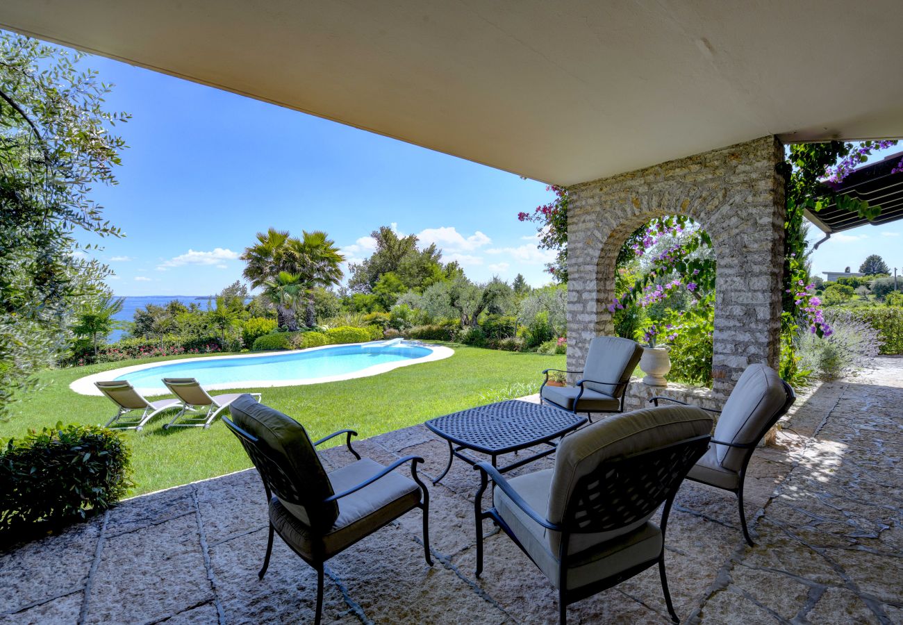 Villa in Manerba del Garda - Villa Casa Montecolo