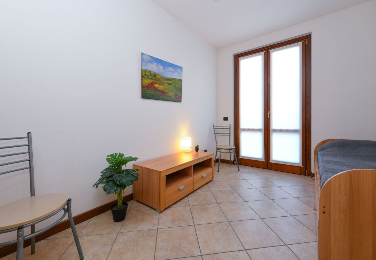 Ferienwohnung in Polpenazze del Garda - Rosa Flat by Garda FeWo